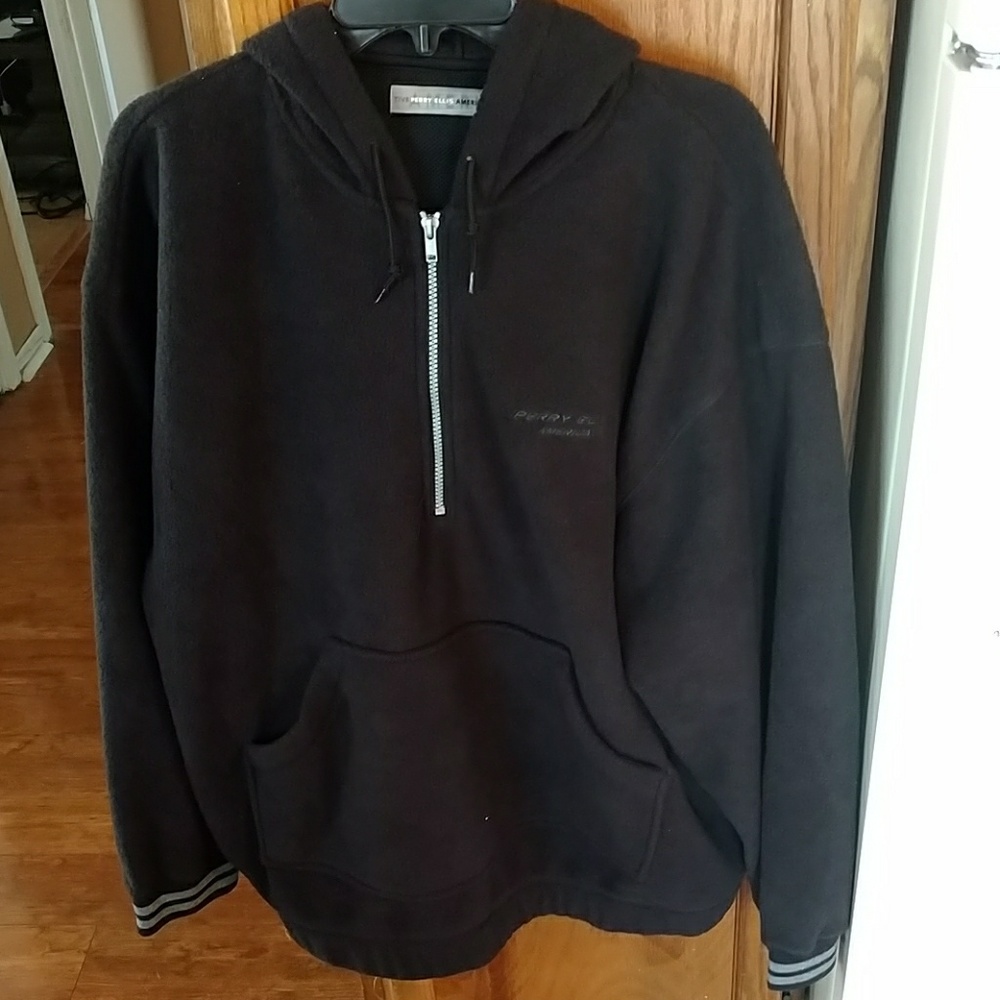Perry Ellis Quarter Zip Sweater
